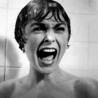 imagem da atriz janet leigh no filme psicose.